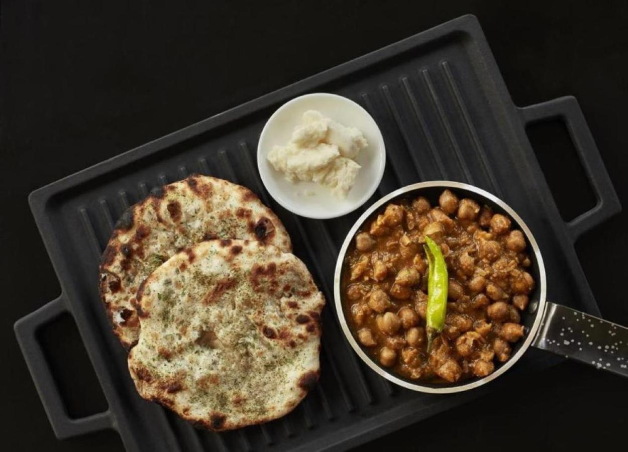 Hotel Malhotra Inn 50 Meter From Golden Temple أمريتسار المظهر الخارجي الصورة