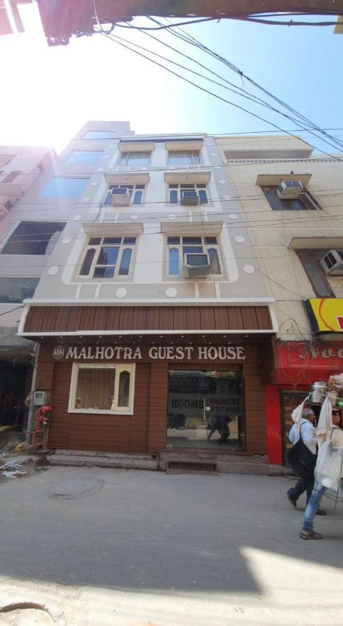 Hotel Malhotra Inn 50 Meter From Golden Temple أمريتسار المظهر الخارجي الصورة